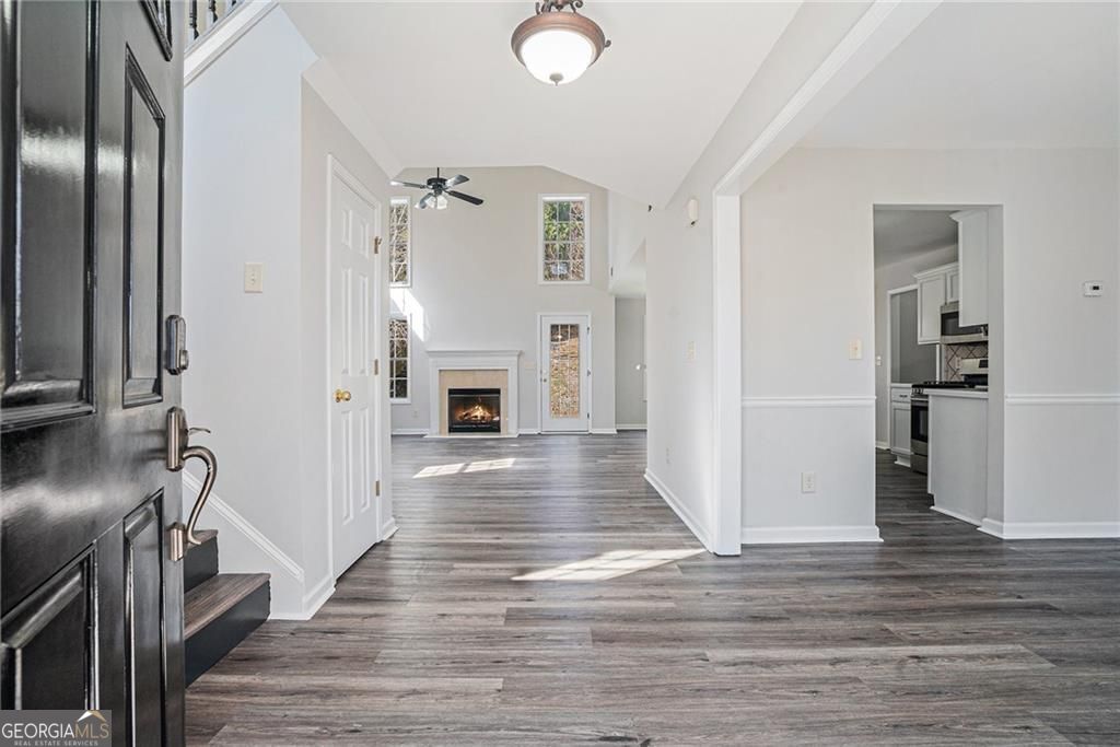6133 Mulberry Park DR