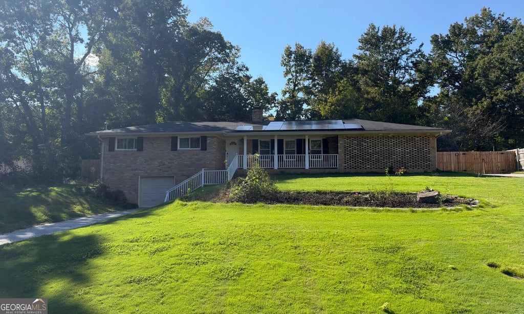 Photo of 1731 Dogwood Trail, Douglasville, GA 30134 (MLS # 10875123)