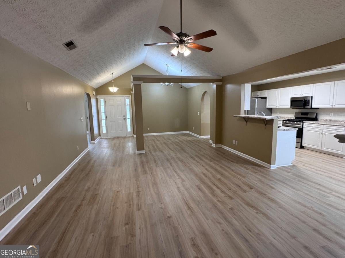 223 Christopher DR