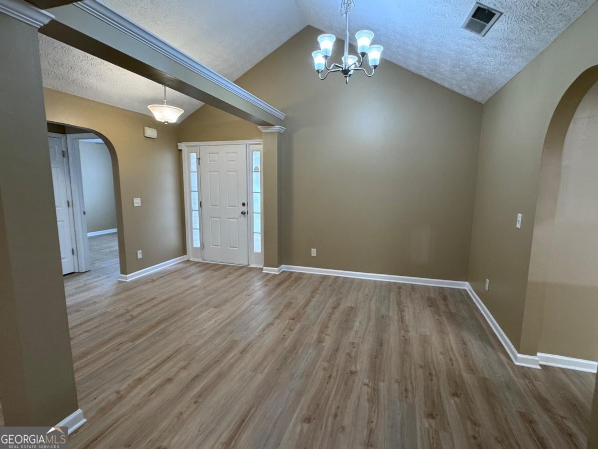 223 Christopher DR