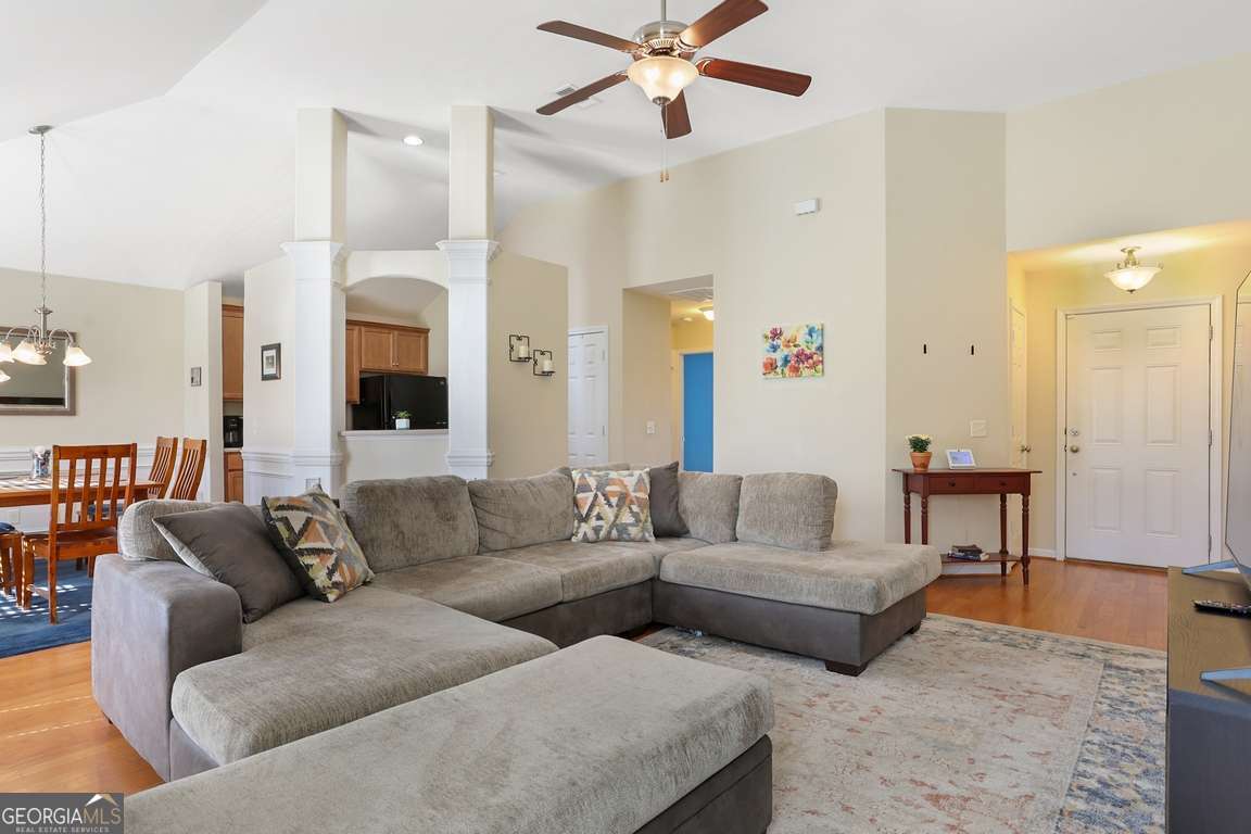 227 Standing Pine CIR