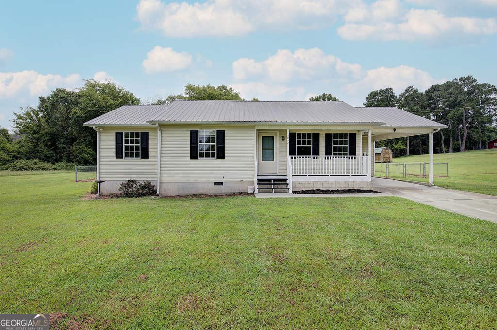 Photo of 7097 Fairmount Highway SE, Calhoun, GA 30701 (MLS # 10828163)
