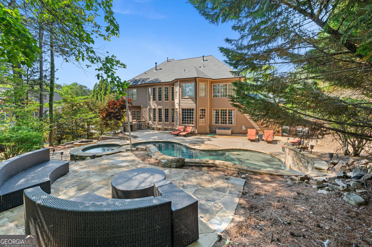 37 Creekside CT
