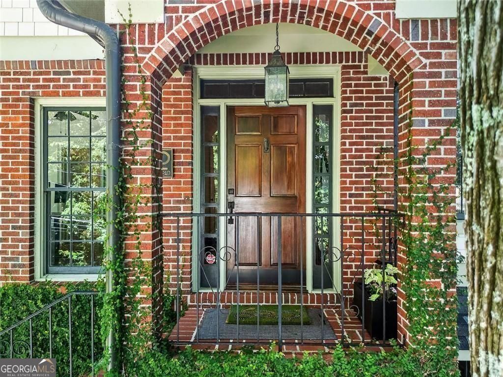 120 Coventry RD