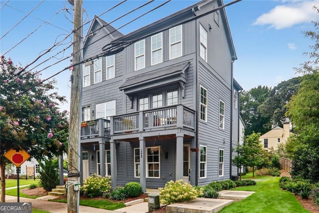 Atlanta, Georgia 30307, United States, 3 Bedrooms Bedrooms, ,4 BathroomsBathrooms,Residential,Active,193946