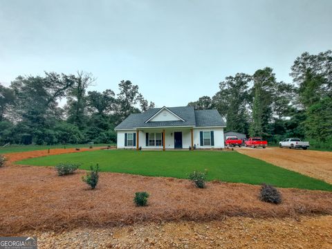 A home in Smithville