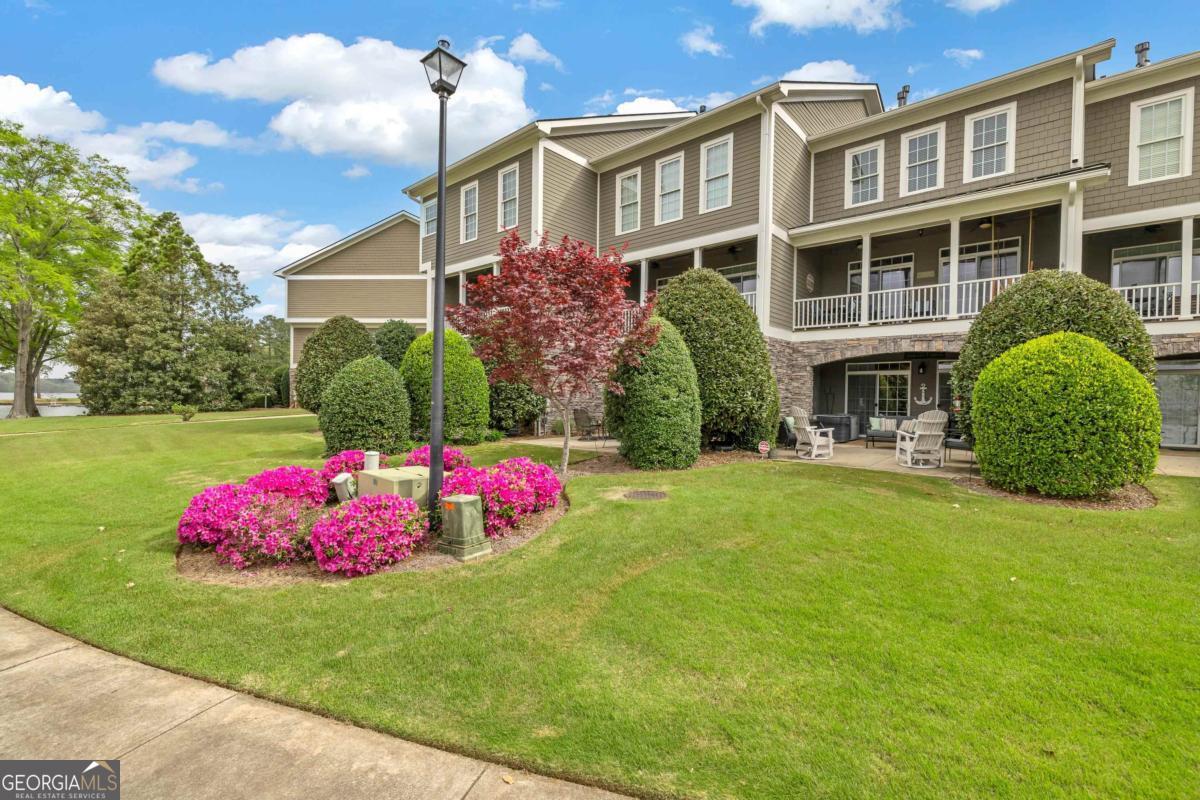 905 UNIT #106 Greensboro RD 106