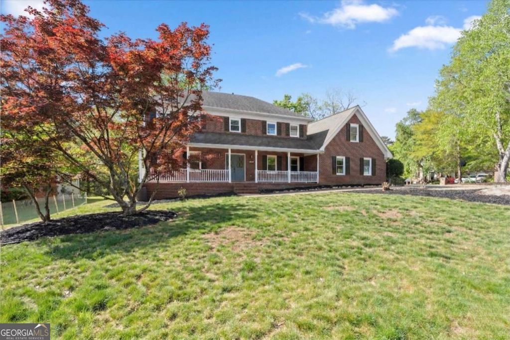 Photo of 4922 Signal Court SW, Lilburn, GA 30047 (MLS # 10729759)