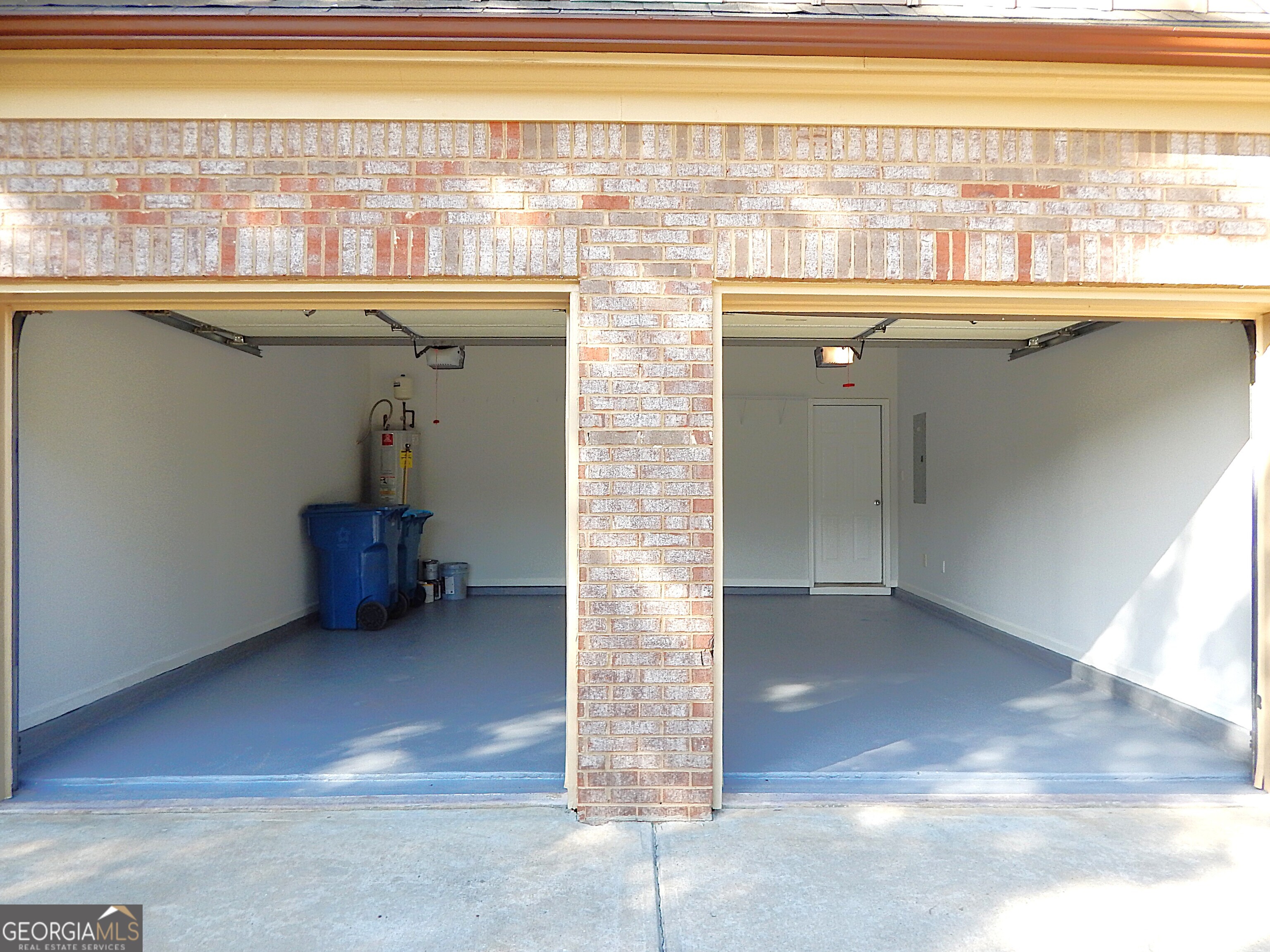 1075 Harvest Brook WAY