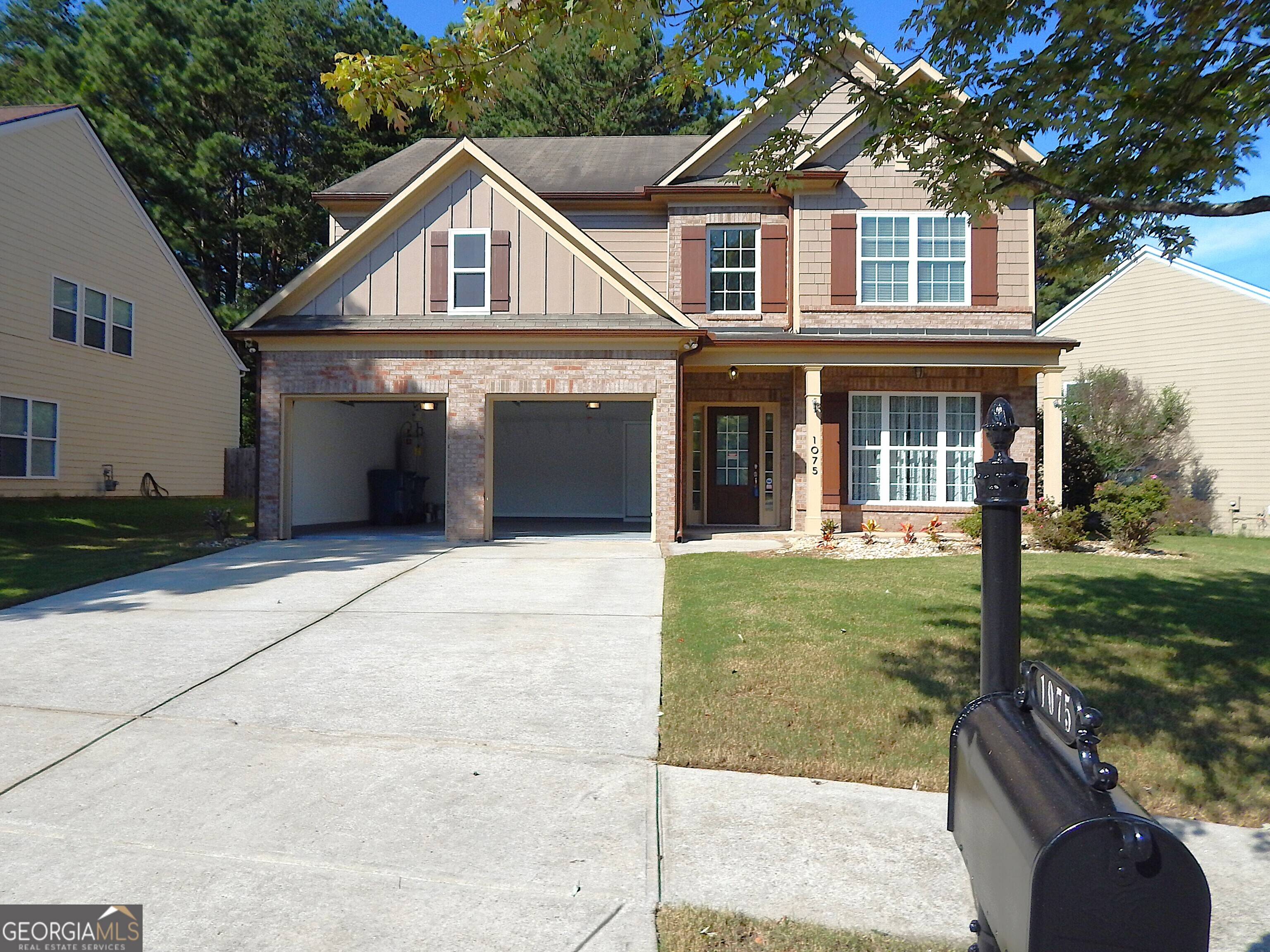 1075 Harvest Brook WAY