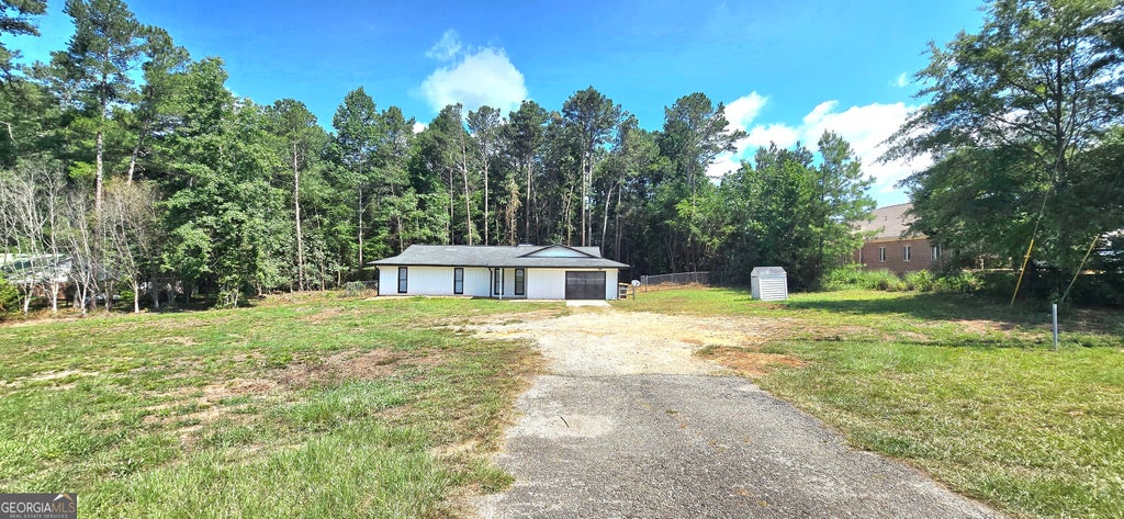 Photo of 2664 Highway 34 E, Newnan, GA 30265 (MLS # 10801600)