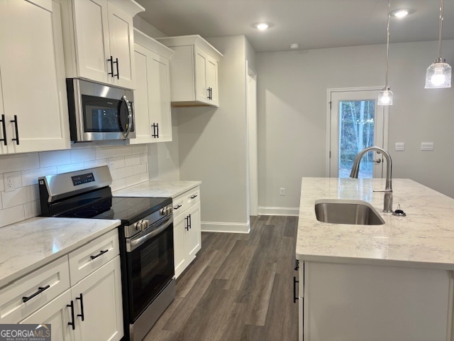 759 Eagle Heights DR