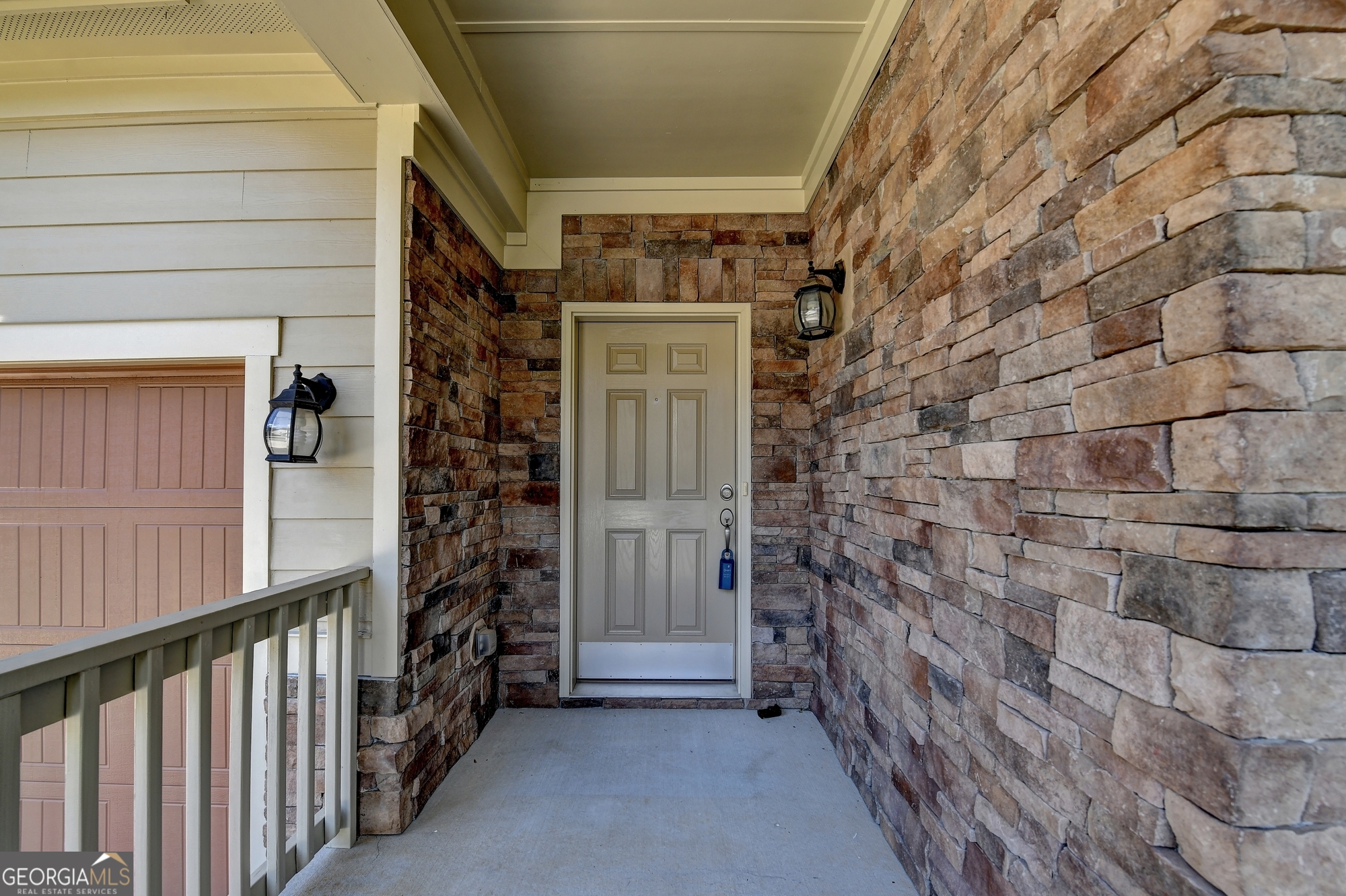 3945 MEDLEY WAY