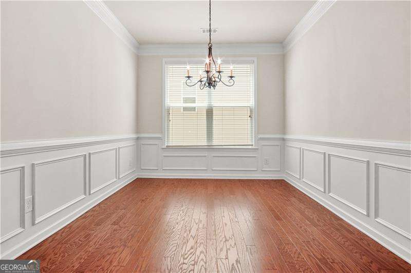 3945 MEDLEY WAY