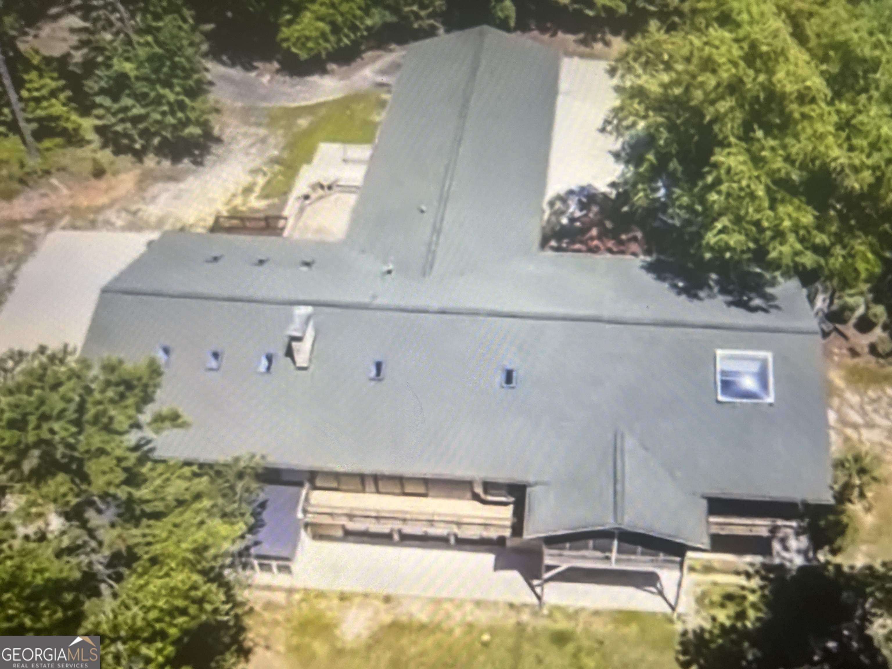 2101 Poplar Falls RD
