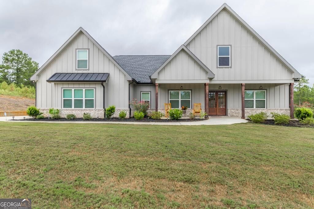 Photo of 216 Creekside Trail, Forsyth, GA 31029 (MLS # 10847469)