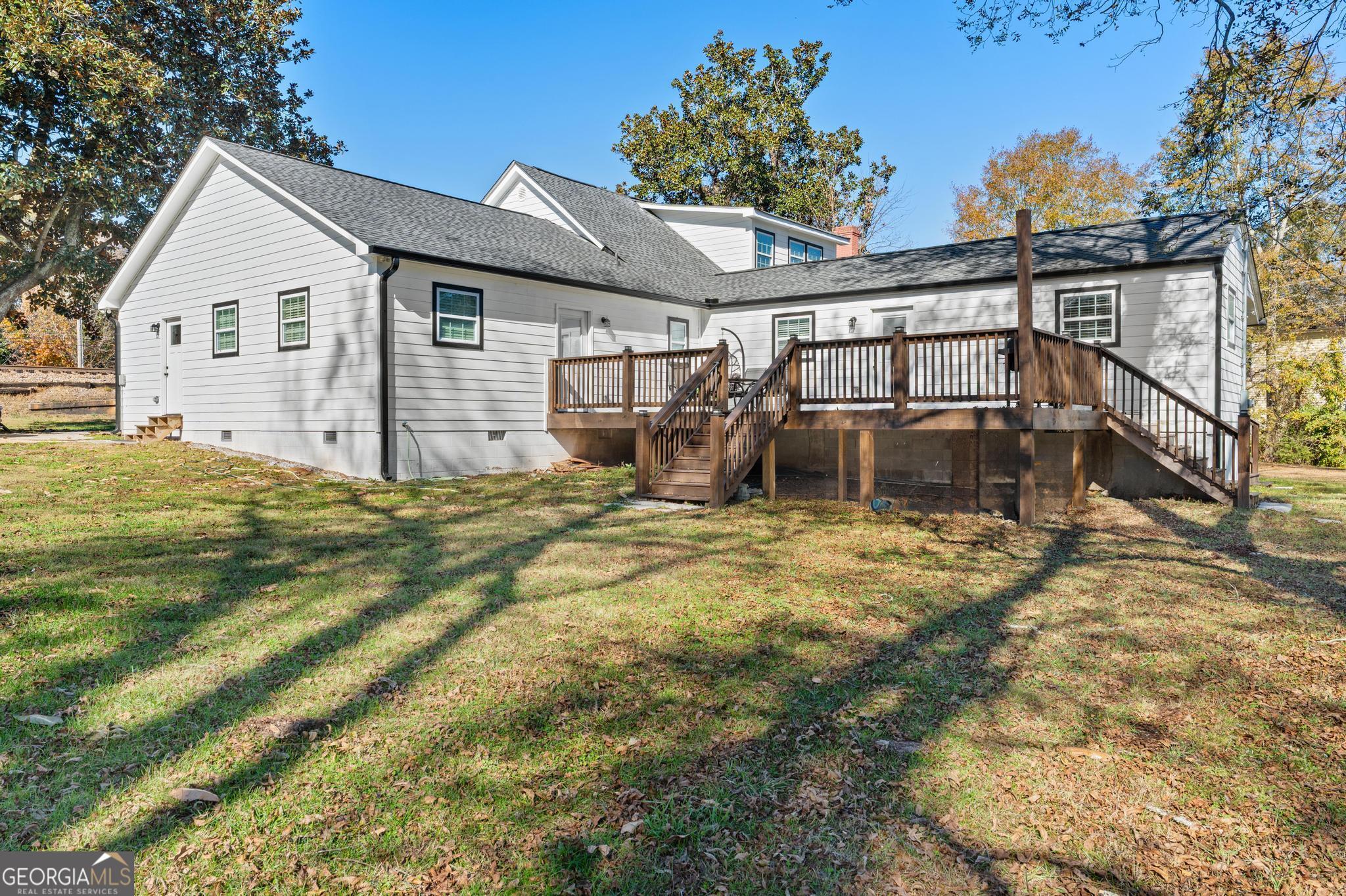 211 Cobb ST