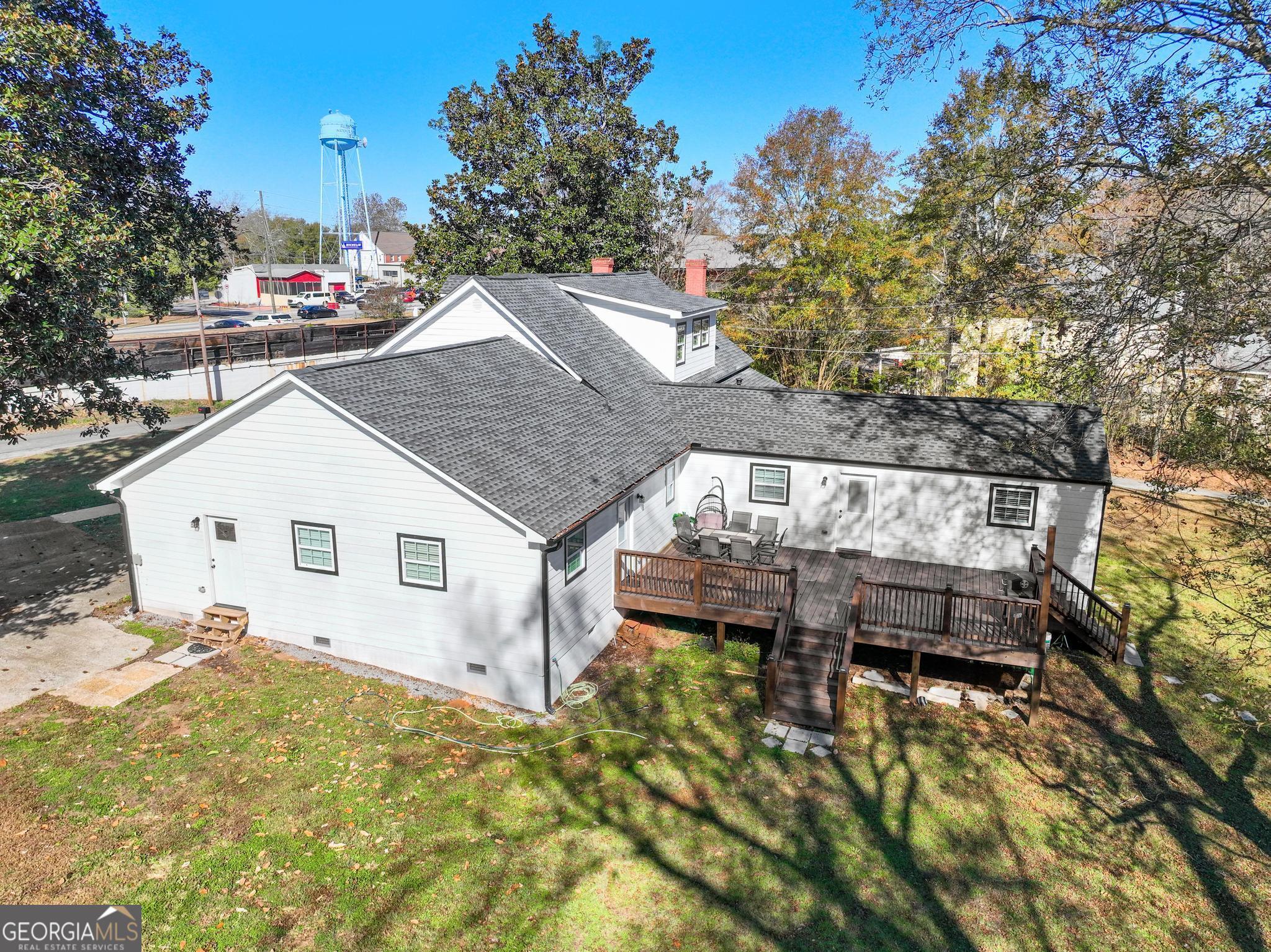 211 Cobb ST
