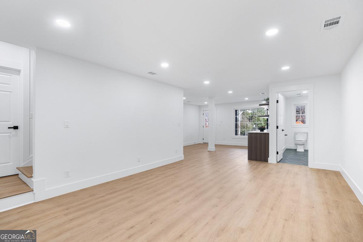 Devon Oaks - Residential