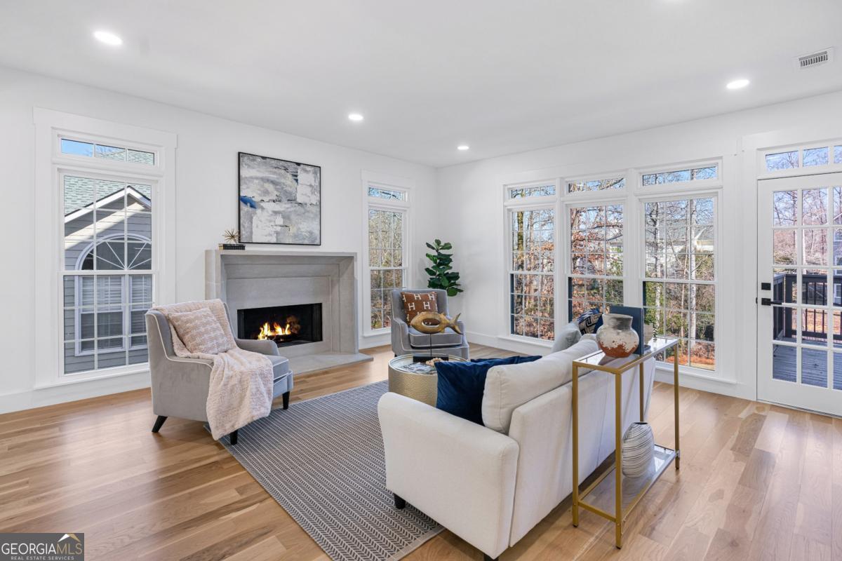 Devon Oaks - Residential