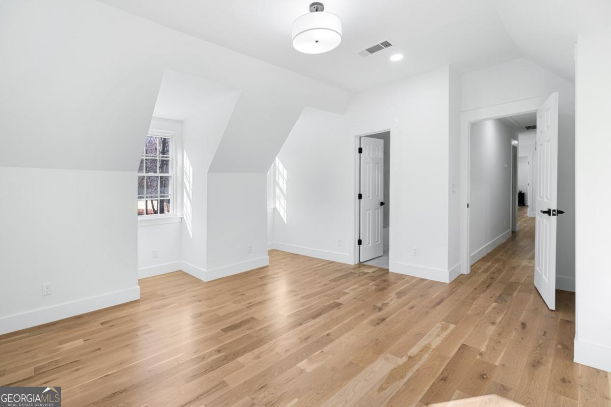 Devon Oaks - Residential