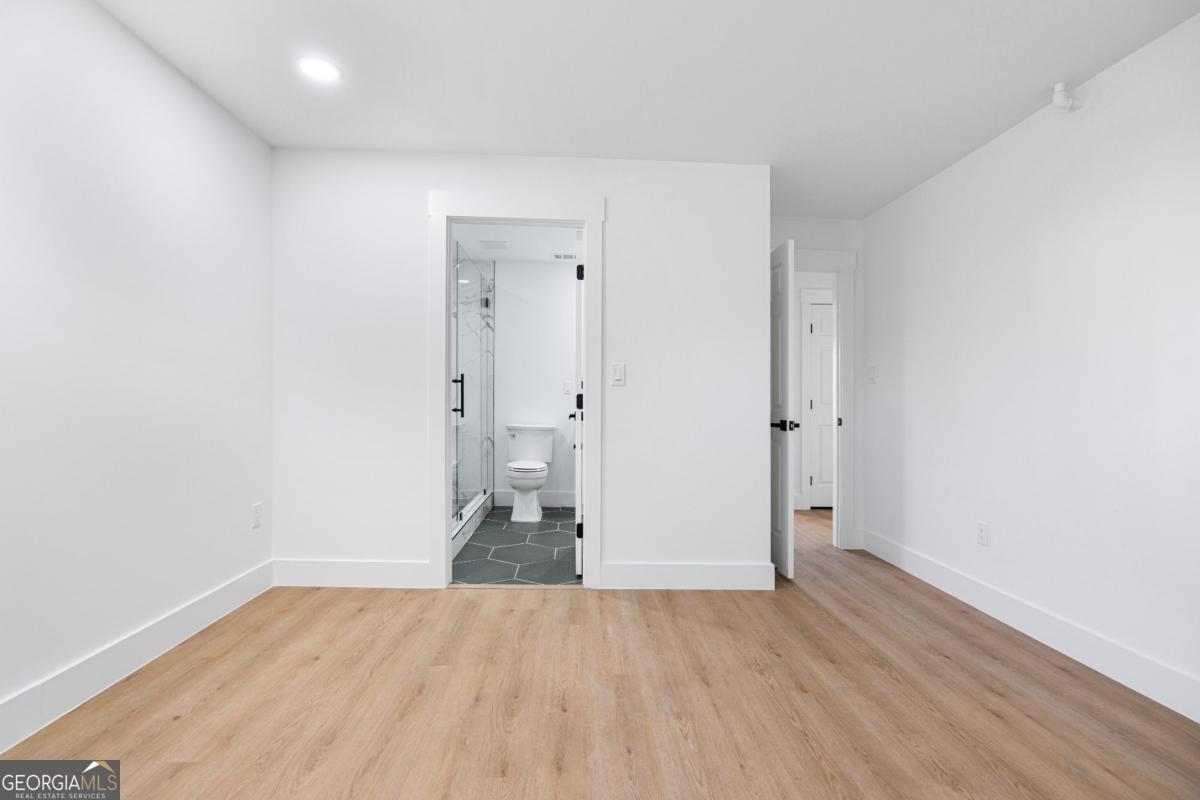 Devon Oaks - Residential