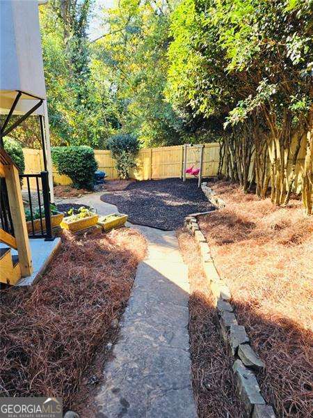 1320 Wildcliff PKWY NE