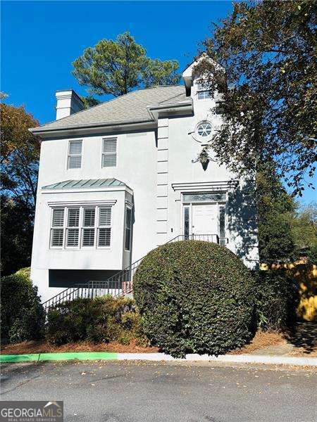 1320 Wildcliff PKWY NE