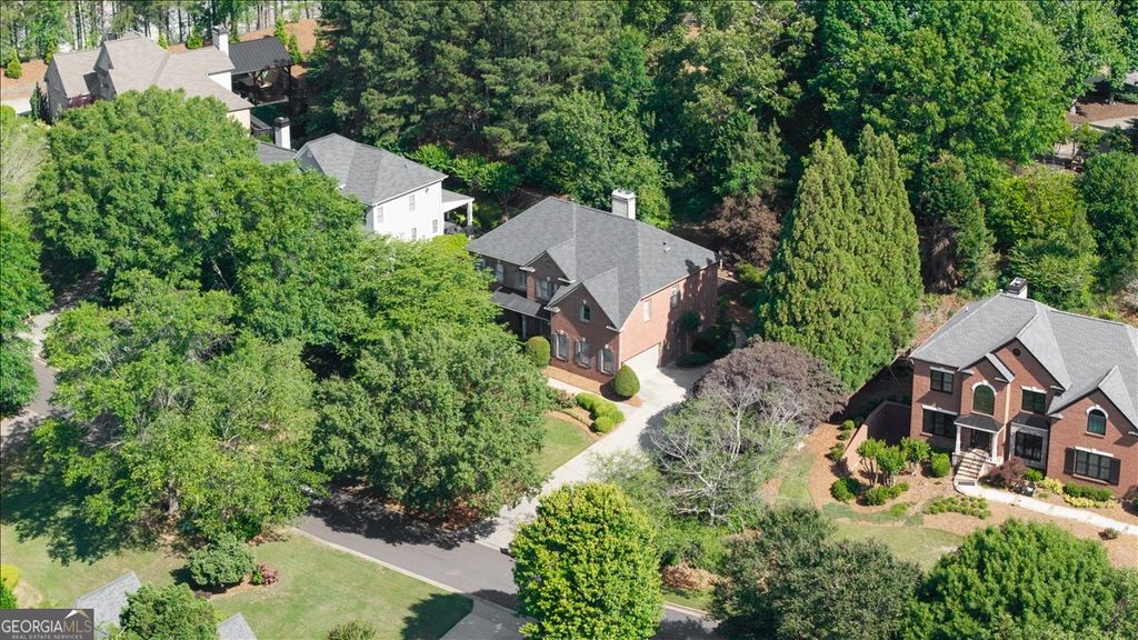 Photo of 525 Woodmoore Court, Atlanta, GA 30342 (MLS # 10766285)