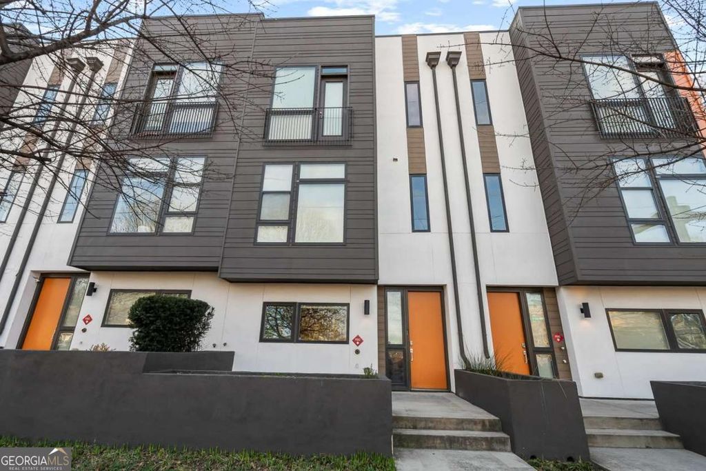 Photo of 63 Reynolds Square Lane, Atlanta, GA 30307 (MLS # 10703271)