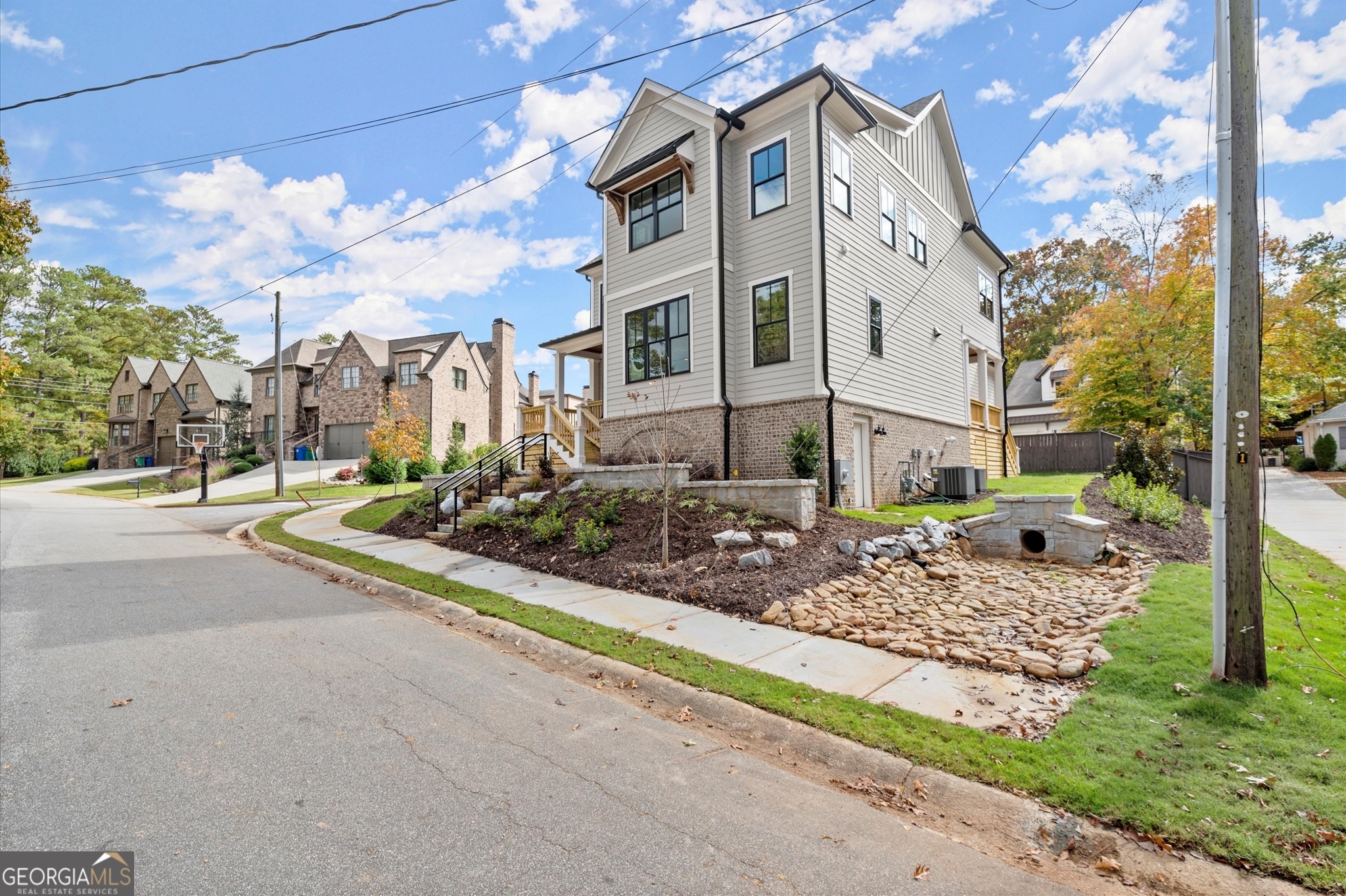 Wynn Walk - Residential