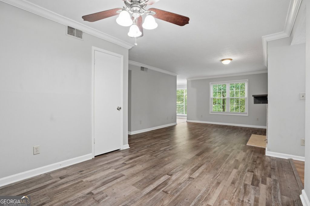 Photo of 704 Glenleaf Drive, Peachtree Corners, GA 30092 (MLS # 10762093)