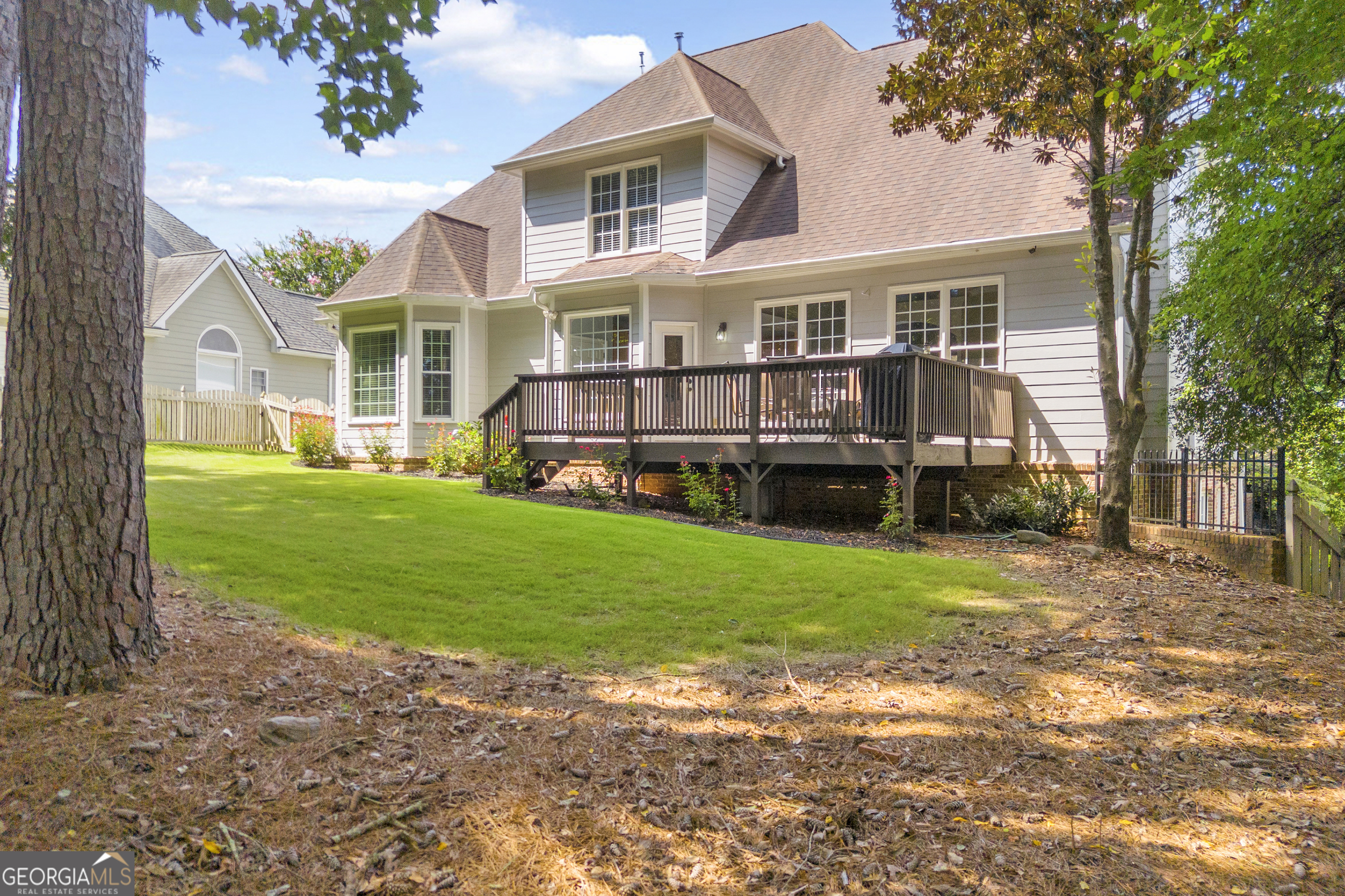 1190 Lamont CIR