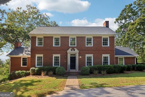 1441 Beaumont DR NW Kennesaw GA 30152
