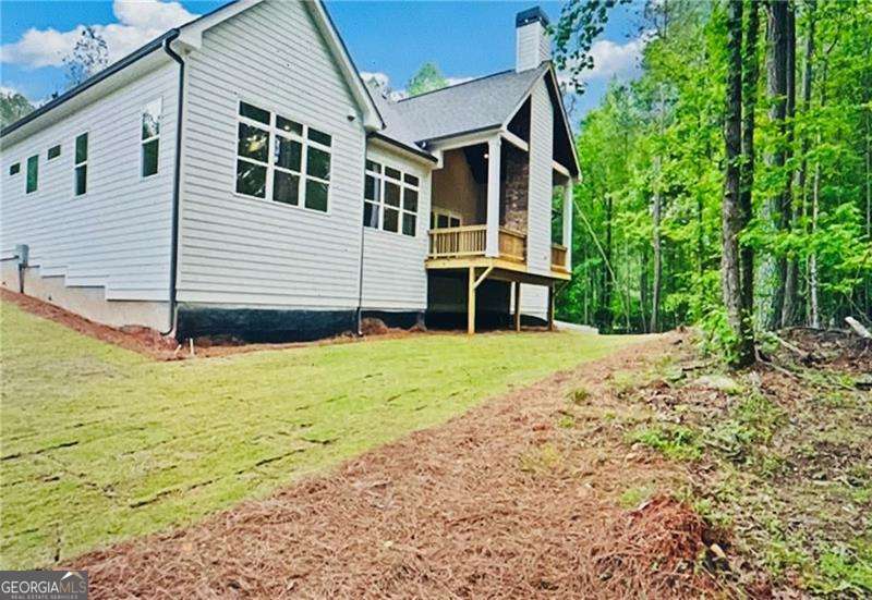 101 Forsyth Park LN