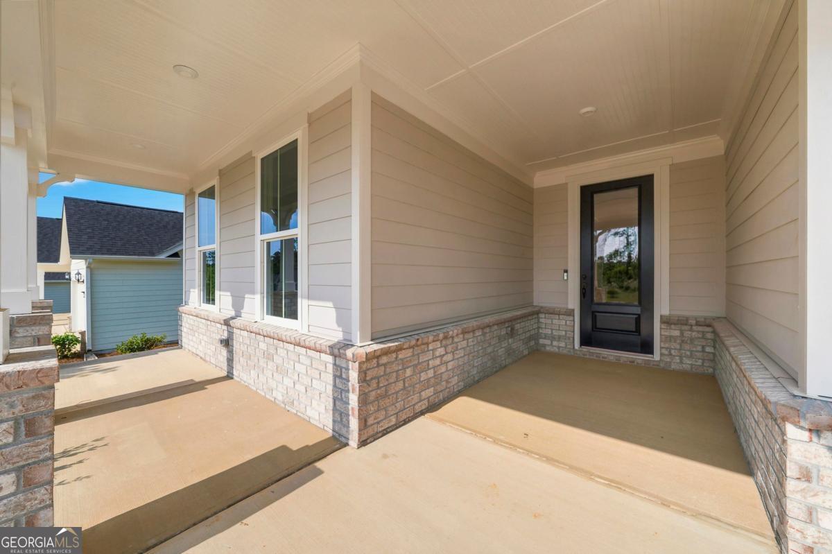 1403 Canoe DR