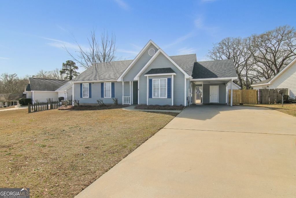 Photo of 106 Ashford Park, Bonaire, GA 31005 (MLS # 10689285)