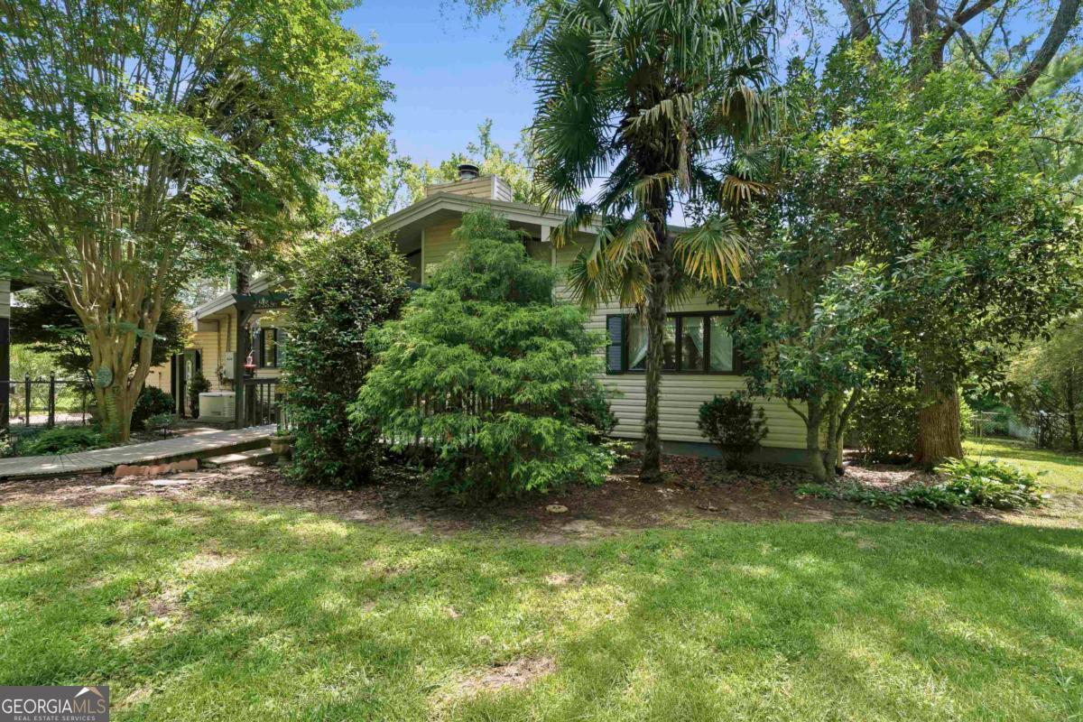 240 Quesenberry DR