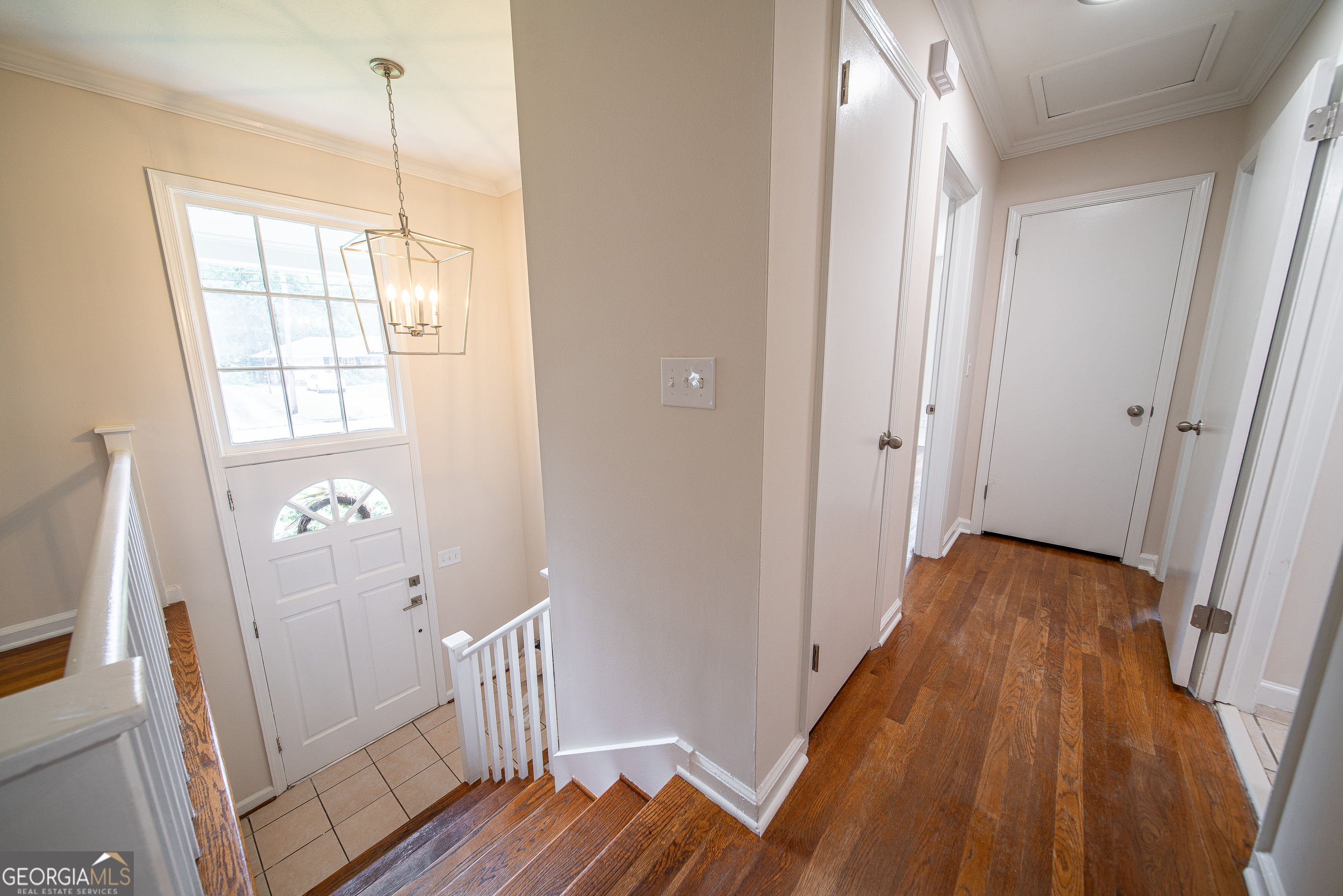 3337 Coweta DR