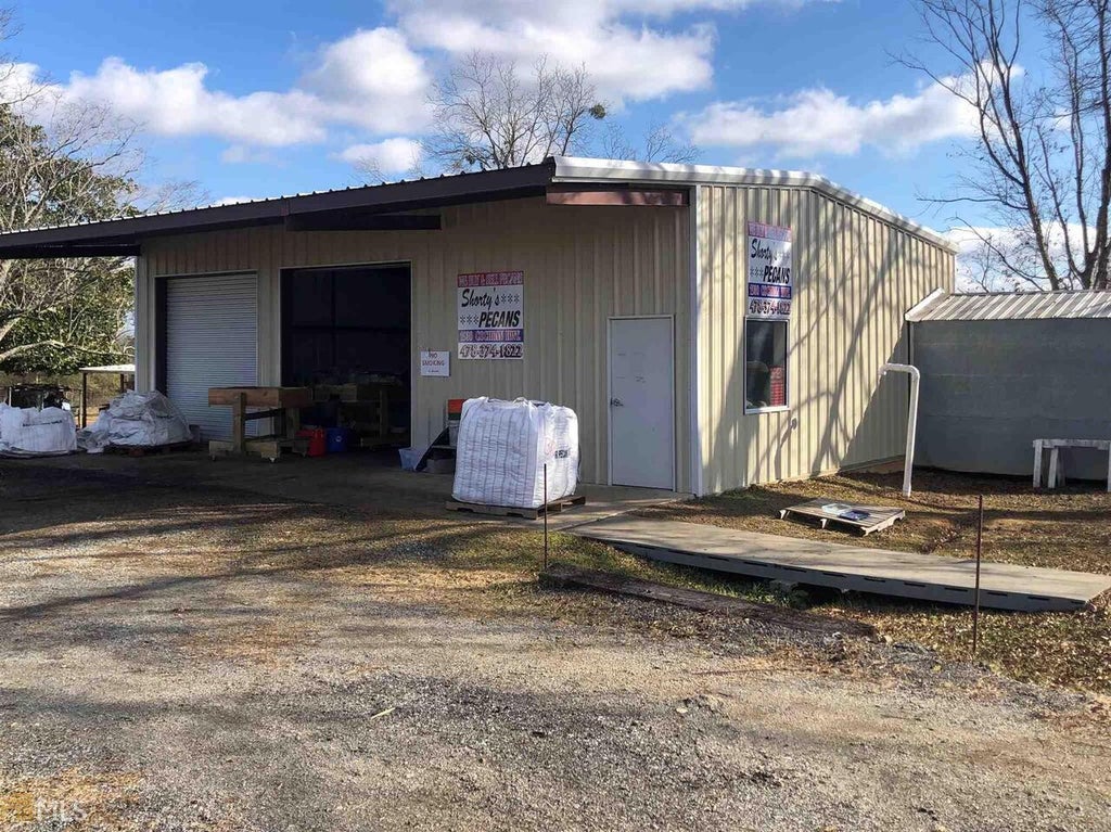 Photo of 1930 Cochran Highway, Eastman, GA 31023 (MLS # 8904237)
