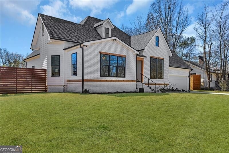 Atlanta, Georgia 30337, United States, 5 Bedrooms Bedrooms, ,4 BathroomsBathrooms,Residential,Active,163597