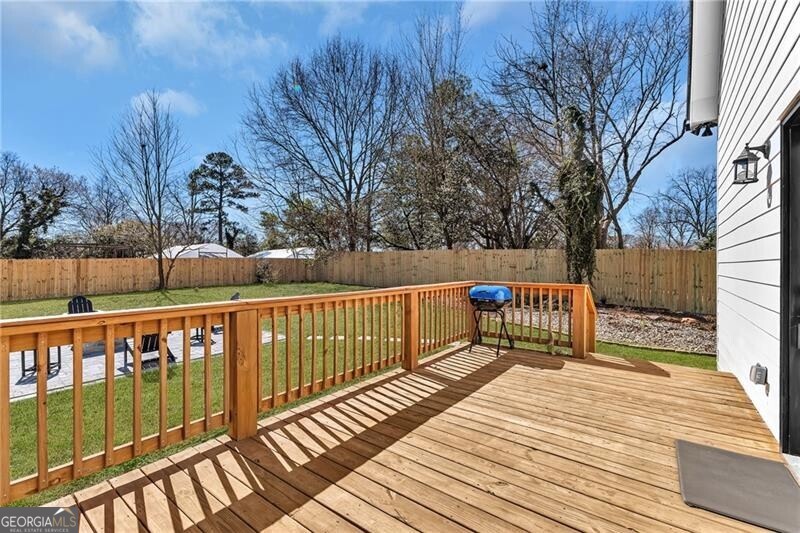 Atlanta, Georgia 30337, United States, 5 Bedrooms Bedrooms, ,4 BathroomsBathrooms,Residential,Active,163597