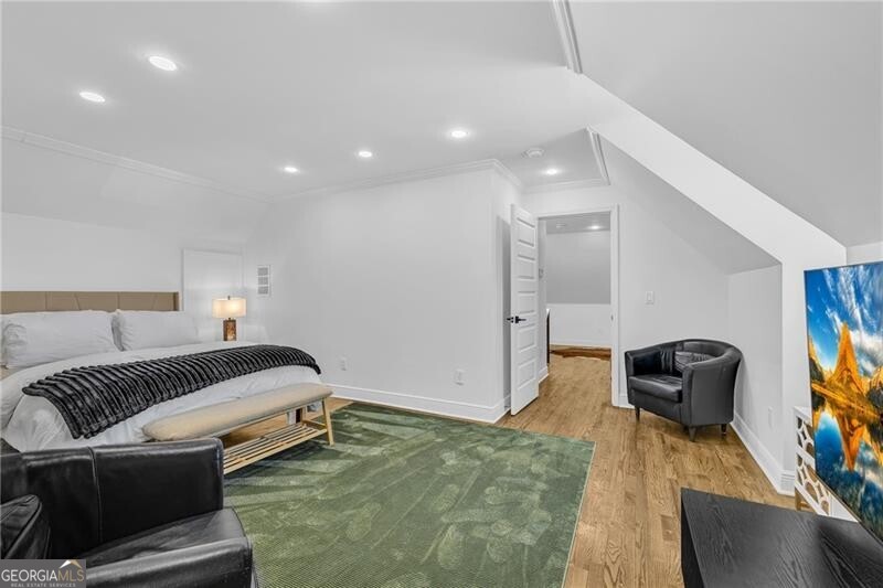 Atlanta, Georgia 30337, United States, 5 Bedrooms Bedrooms, ,4 BathroomsBathrooms,Residential,Active,163597