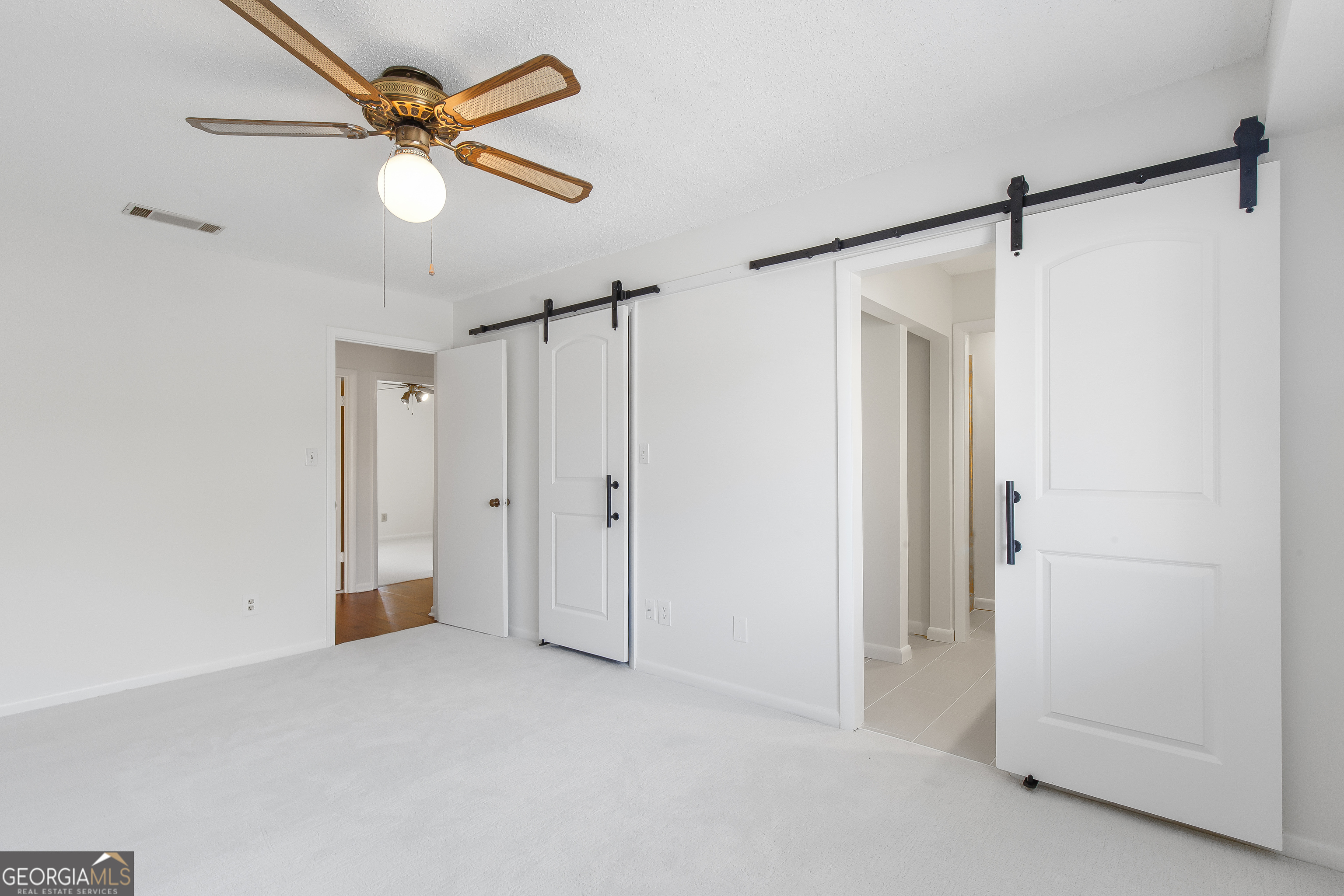 Willow Run - Residential