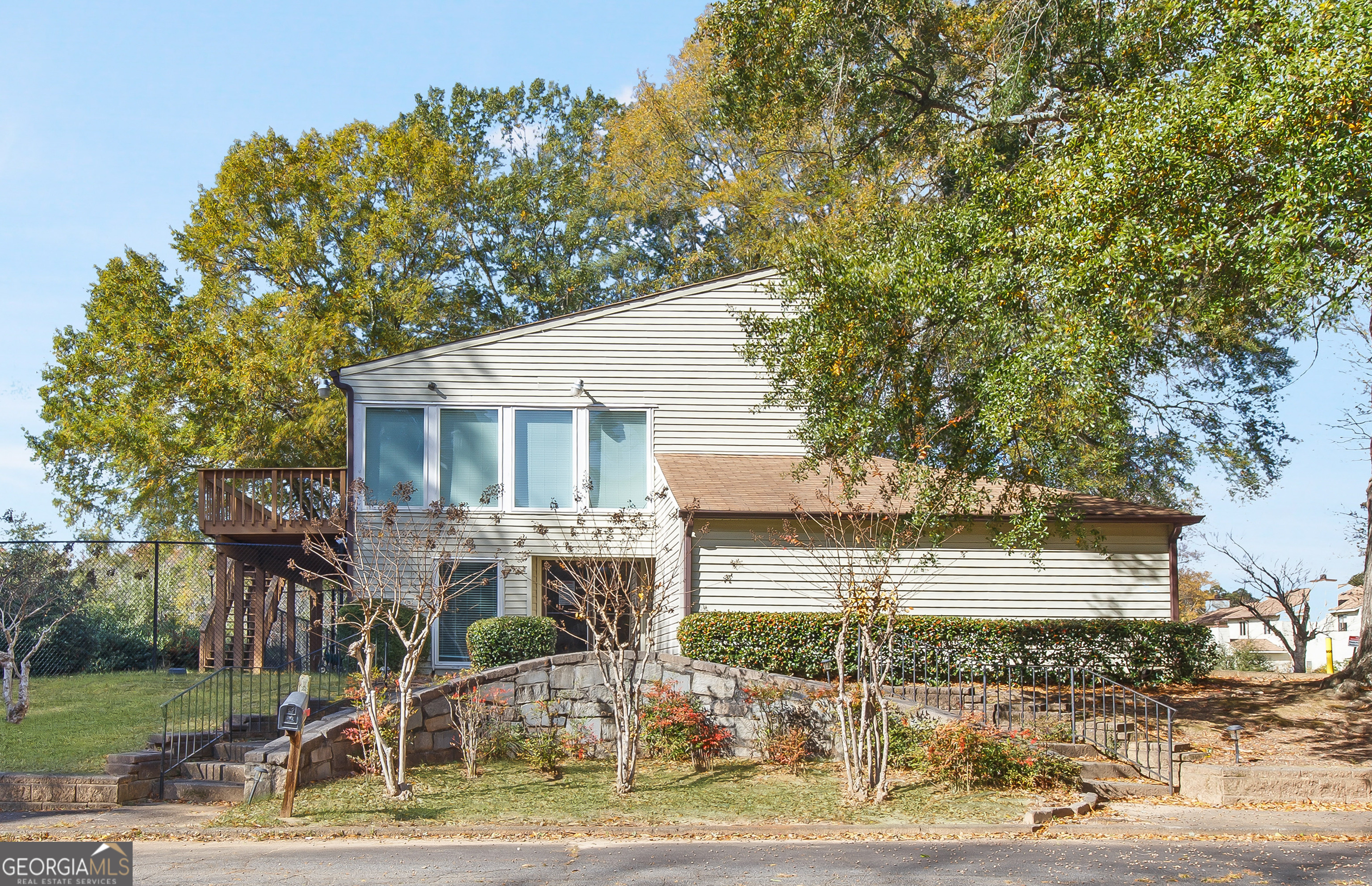 Willow Run - Residential