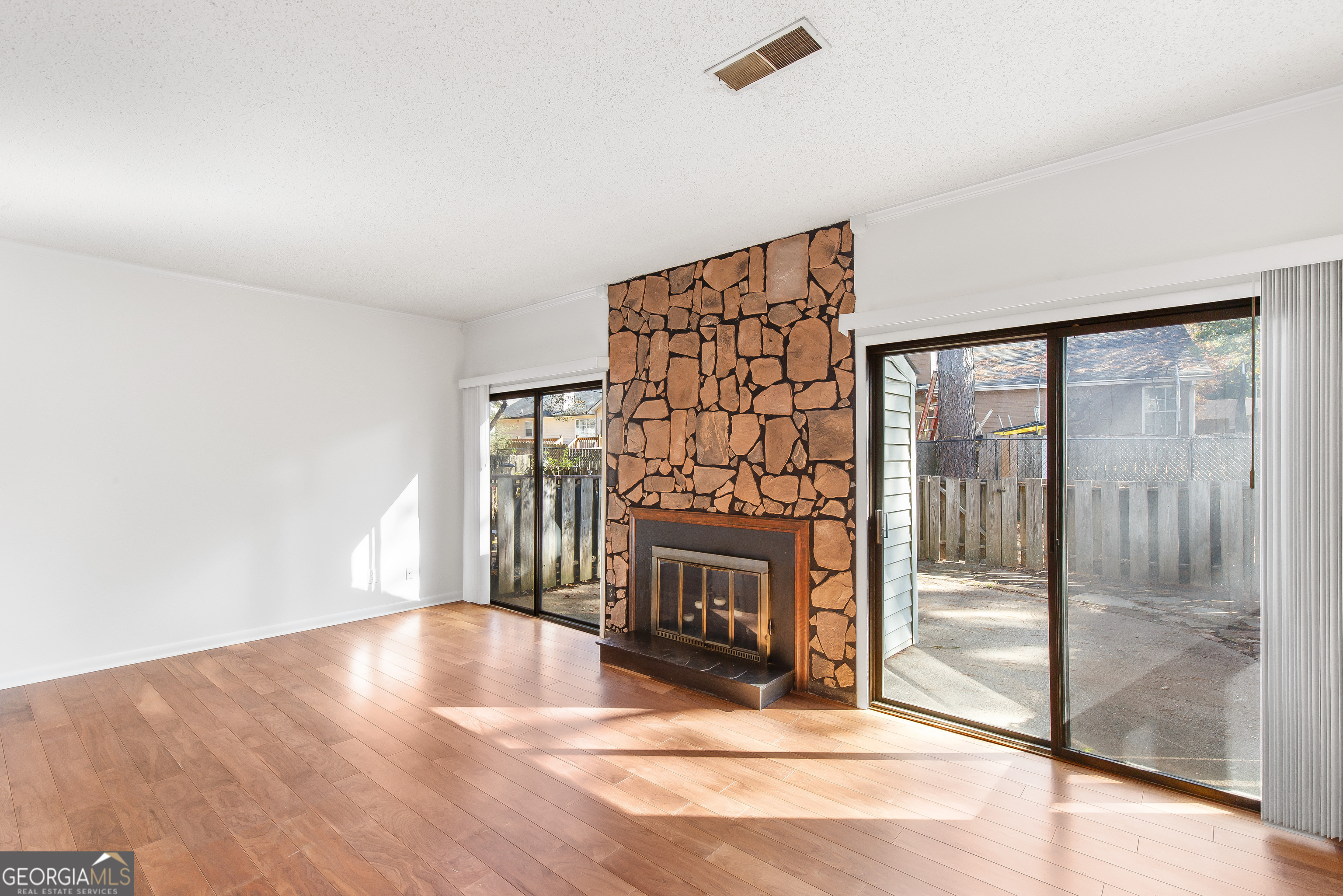 Willow Run - Residential