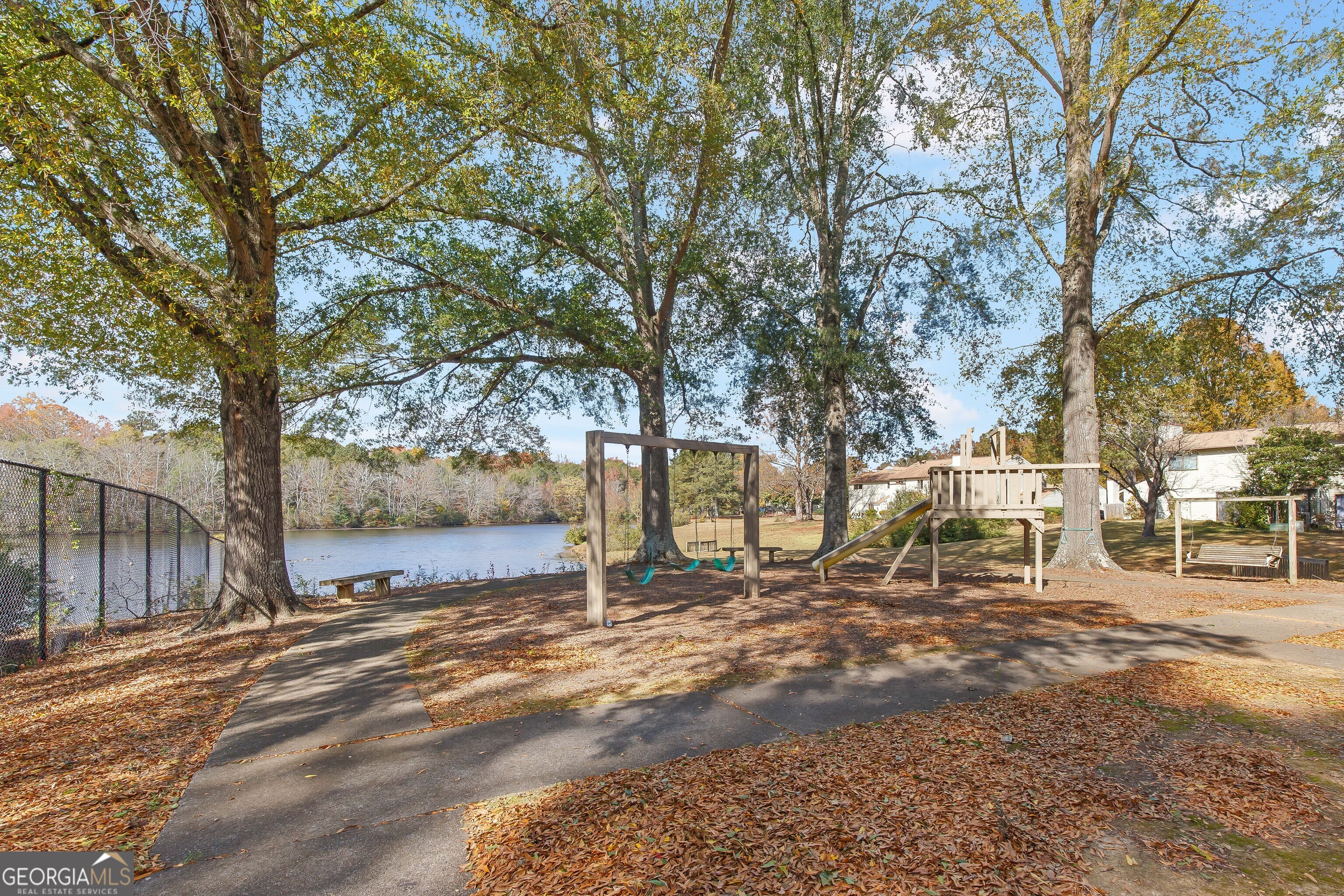 Willow Run - Residential