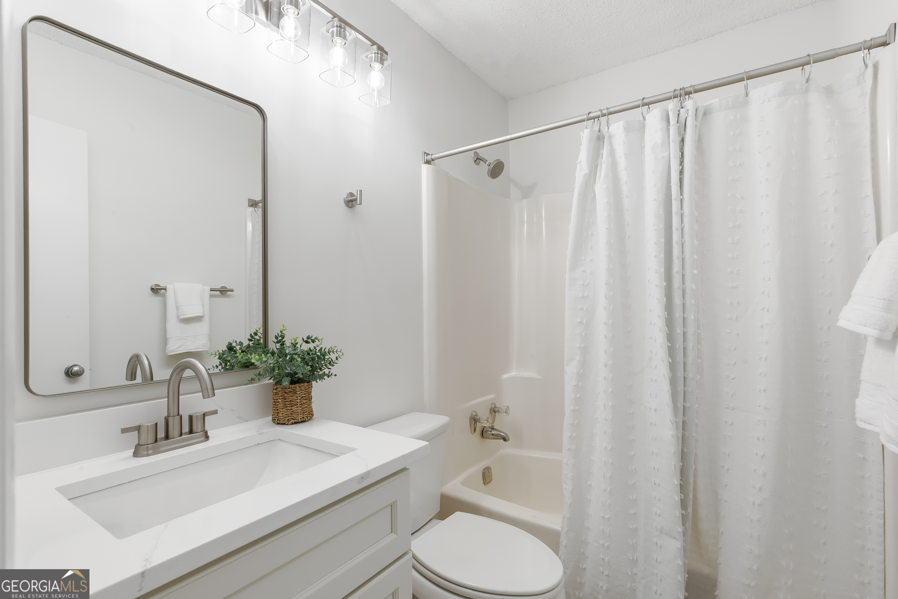 Willow Run - Residential