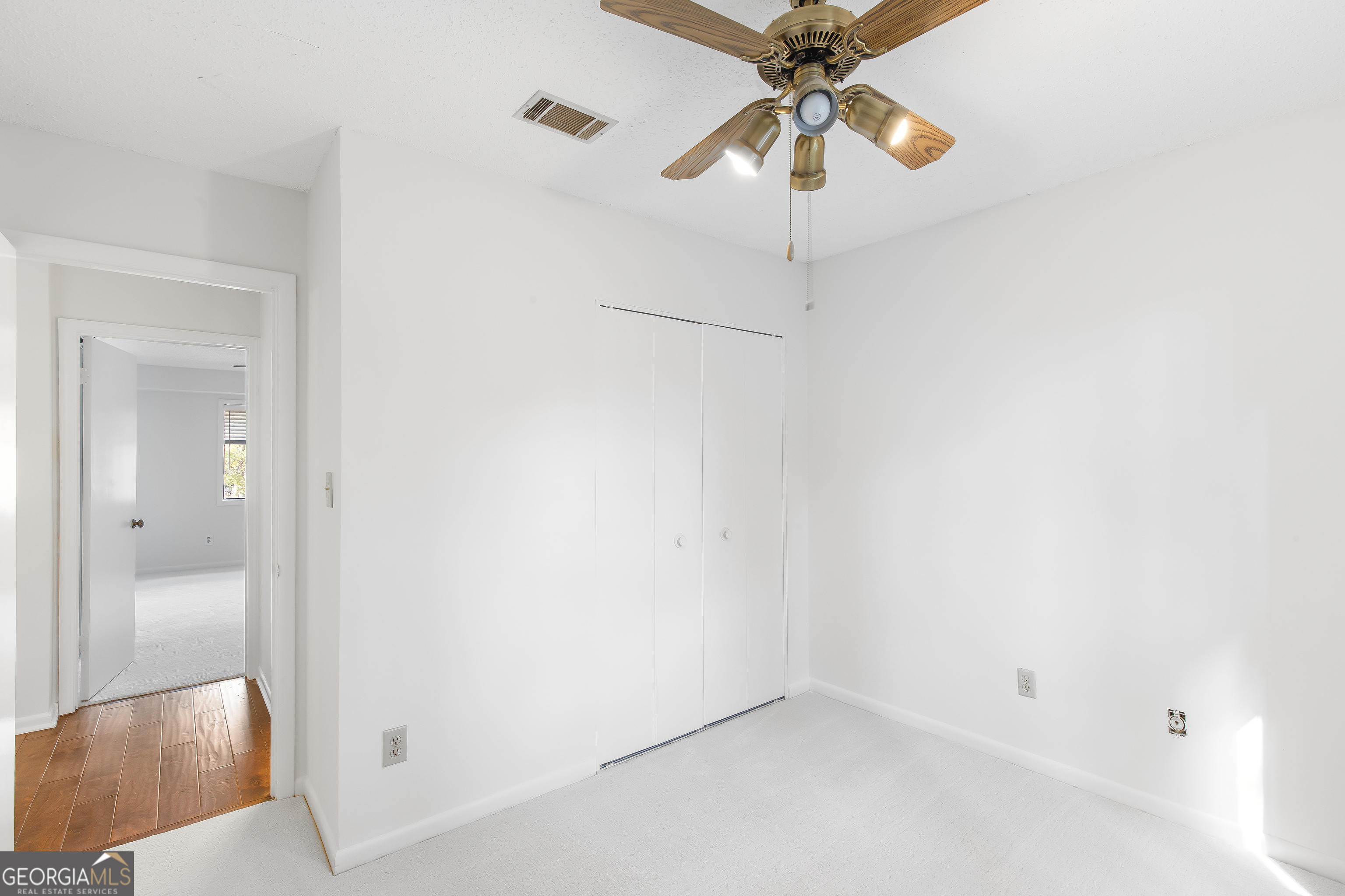 Willow Run - Residential