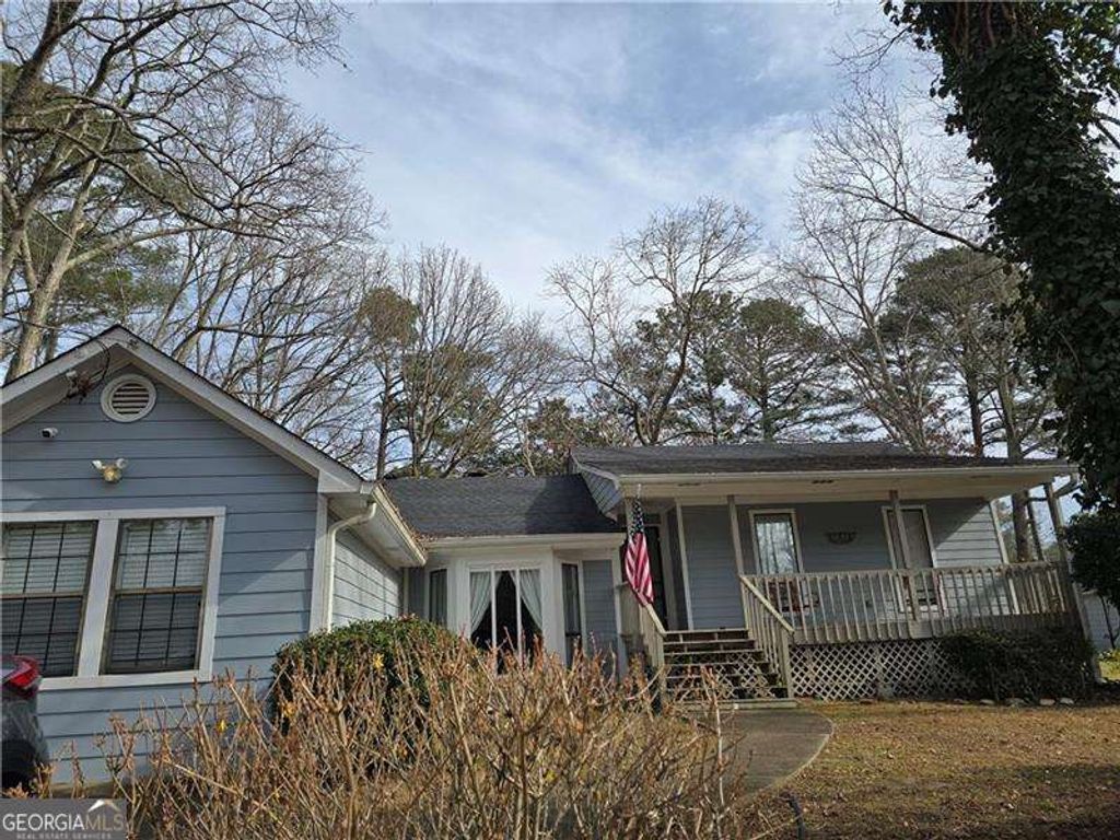 Photo of 4132 Summer Place, Snellville, GA 30039 (MLS # 10670674)